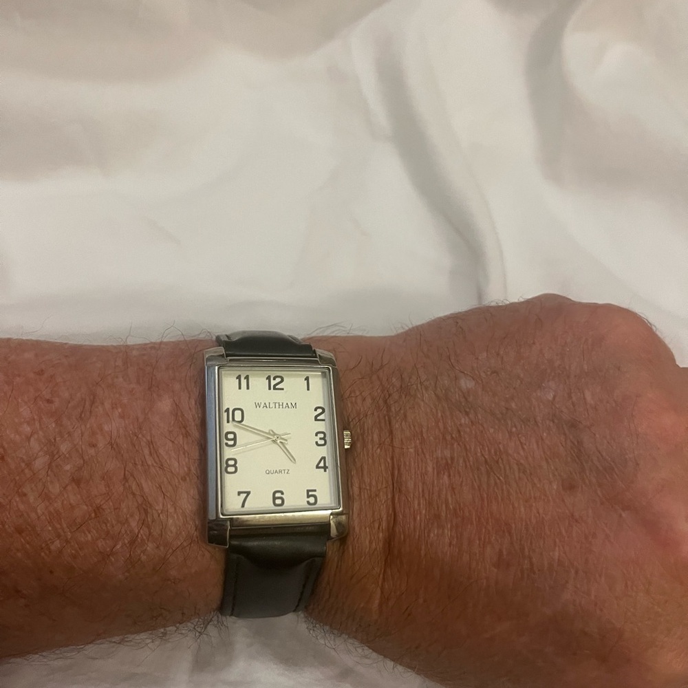 Vintage Waltham Men's Silver and Black Quartz Tank Watch. Running beautifully.